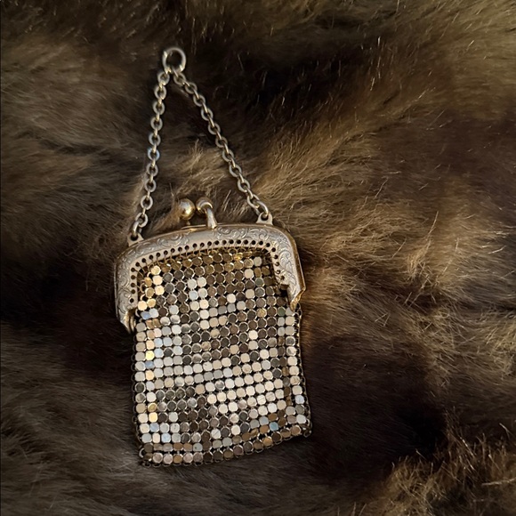 Handbags - Vintage Gold Miniature Coin Purse